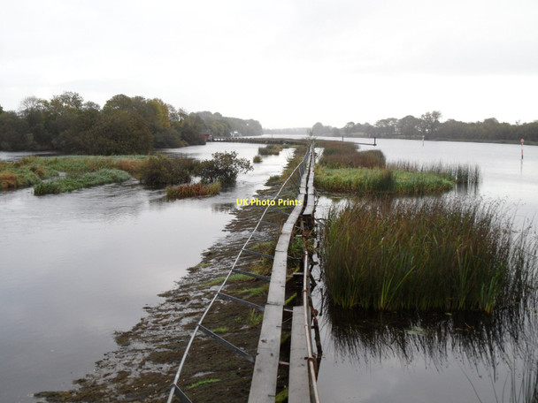 Photo 6"x4" Weir on the Shannon at Meelick, Co. Offaly Eyrecourt c2011