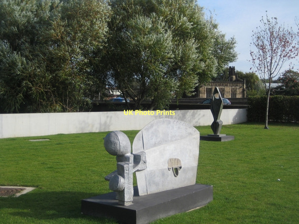 Photo 6"x4" The Hepworth Wakefield - front green Wakefield\/SE3320 c2011