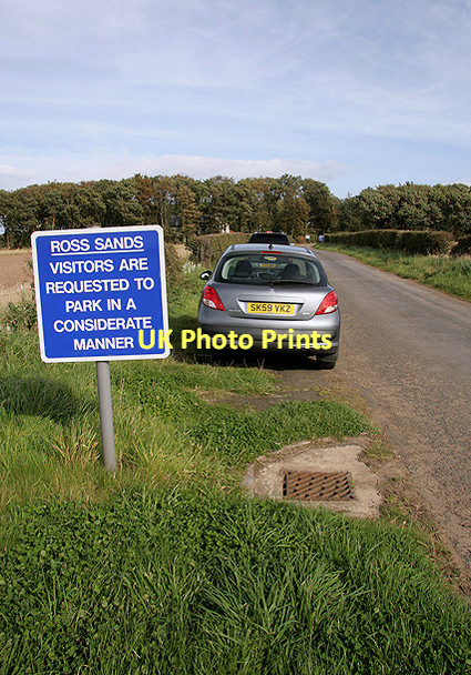 Photo 6"x4" A parking sign at Ross Farm Ross\/NU1337 c2011