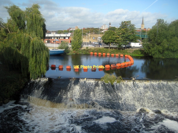Photo 6"x4" The Hepworth Wakefield - window view (2) Wakefield\/SE3320 c2011