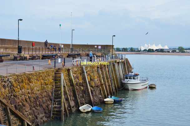 Photo 6"x4" Minehead: End of Harbour Wall Minehead c2011