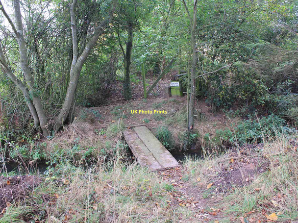 Photo 6"x4" Footbridge on footpath to Radford Semele Ufton c2011