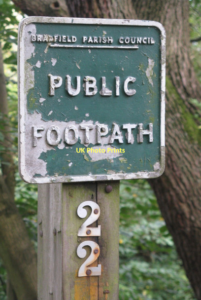 Photo 6"x4" Public Footpath sign Wharncliffe Side c2011