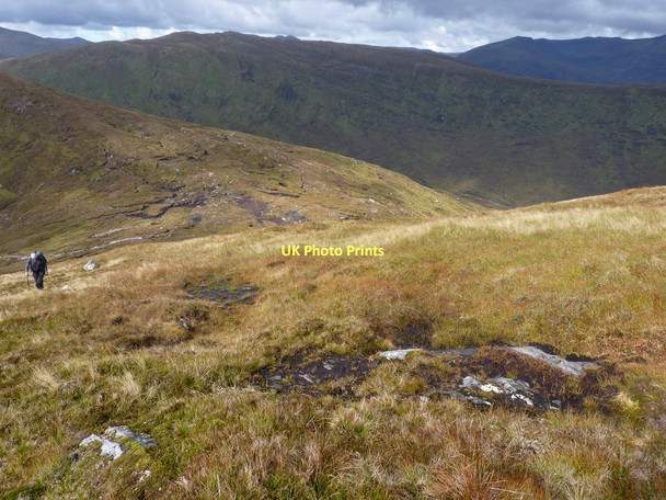 Photo 6"x4" Down the west ridge of Aonach Shasuinn Bealach an Amais c2011