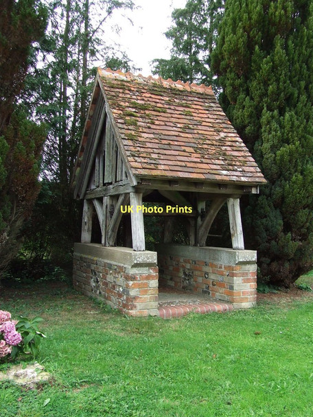 Photo 6"x4" Drake Memorial Well Hibb's Green c2011