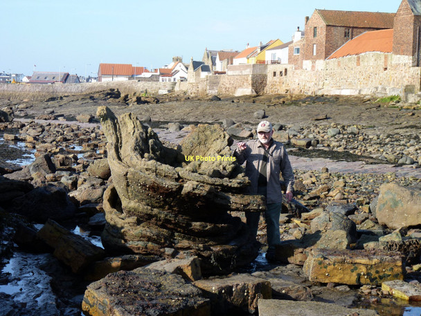 Photo 6"x4" Cellardyke funnel (2) Anstruther Easter c2011
