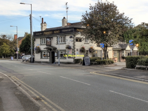 Photo 6"x4" Farmers Arms Gatley c2011