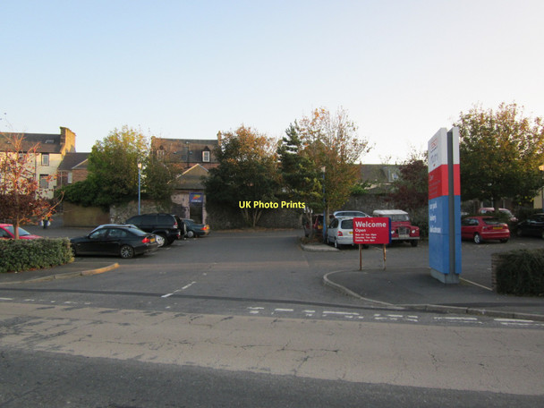 Photo 6"x4" Tesco Metro Stranraer c2011