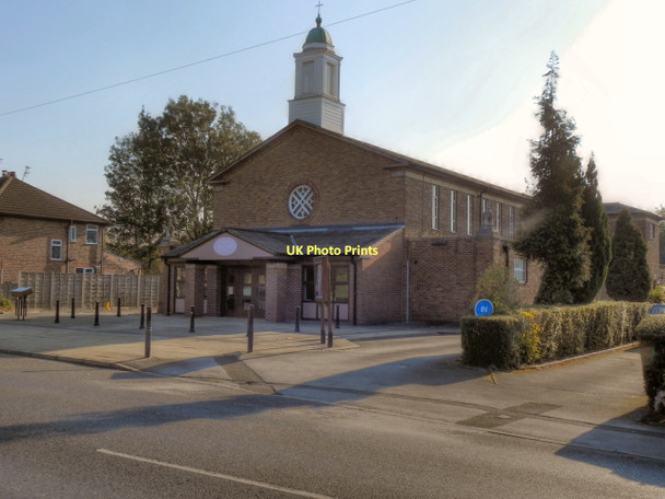 Photo 6"x4" St Andrew's Church Cheadle Hulme c2011