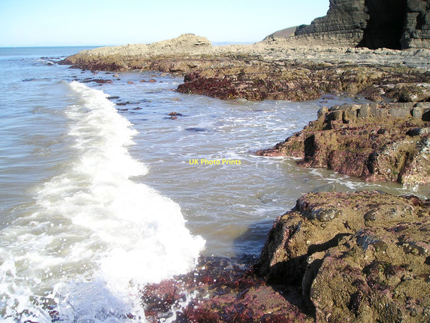 Photo 6"x4" Rocks at low tide Aberaeron c2011
