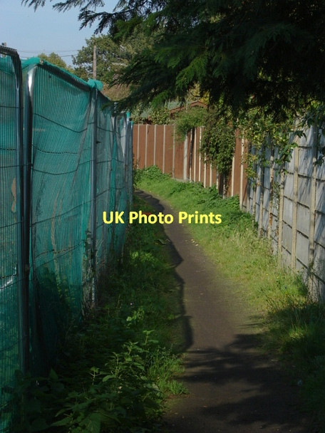 Photo 6"x4" Footpath, Hoe Valley Woking c2011