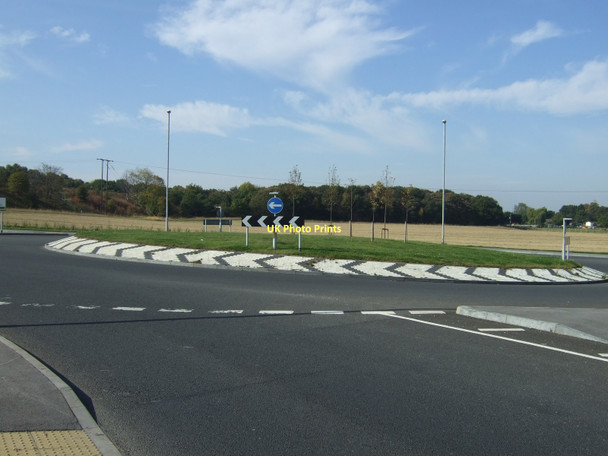 Photo 6"x4" Roundabout on the A6539 Castleford c2011