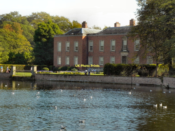 Photo 6"x4" Dunham Massey Hall and Moat Dunham Town c2011