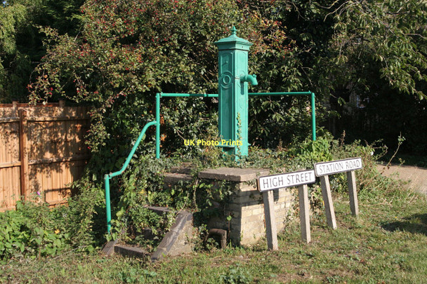 Photo 6"x4" Longstanton pump Longstanton c2011