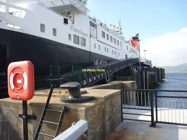 Photo 6"x4" Kennacraig Ferry Terminal, Argyll : The Passenger Walkway Whitehouse\/NR8161 c2011