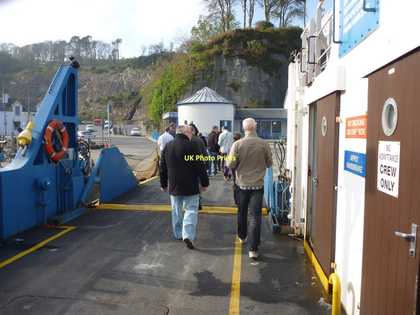 Photo 6"x4" Walking Off The Jura Ferry at Port Askaig, Islay Port Askaig\/Port Asgaig c2011