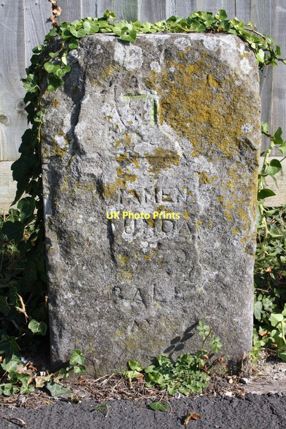 Photo 6"x4" Boundary stone on NE side of Faringdon Road Abingdon c2011