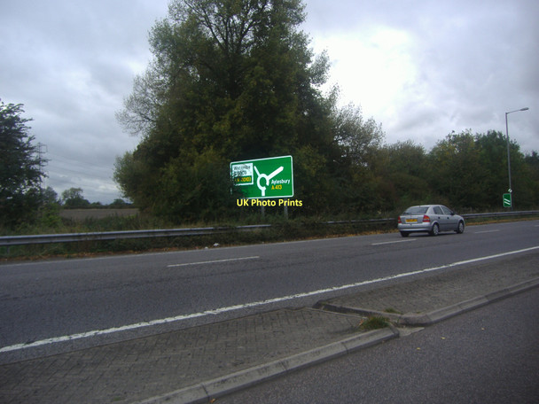 Photo 6"x4" The A413 north of Wendover Wendover c2011