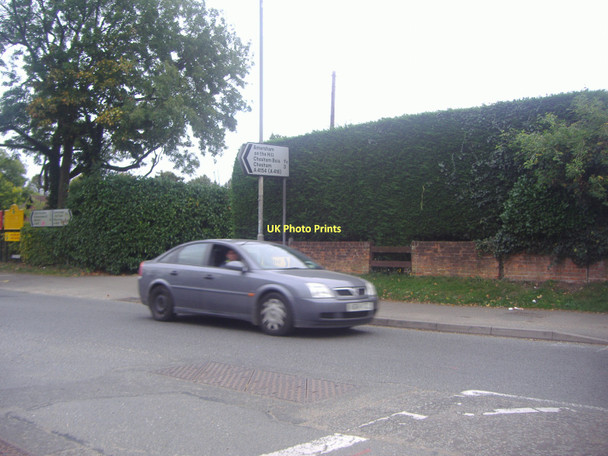 Photo 6"x4" Stanley Hill at the junction of Woodside Road Amersham c2011