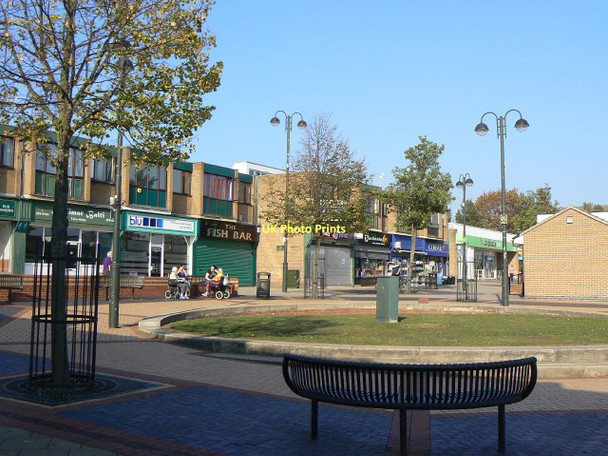 Photo 6"x4" Cotgrave Shopping Precinct Cotgrave c2011