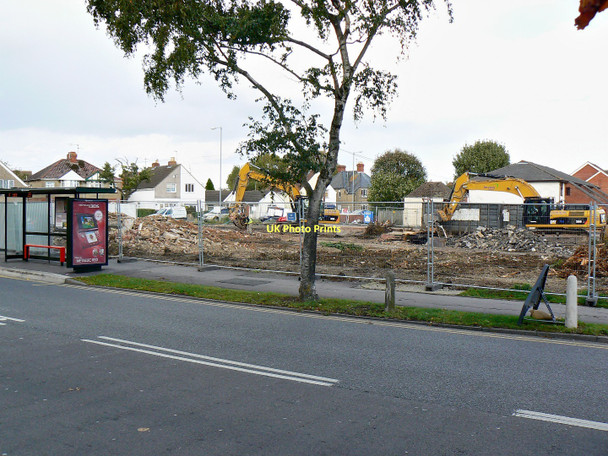 Photo 6"x4" Site of the Rodbourne Arms, Cheney Manor Road, Swindon Swindon\/SU1685 c2011