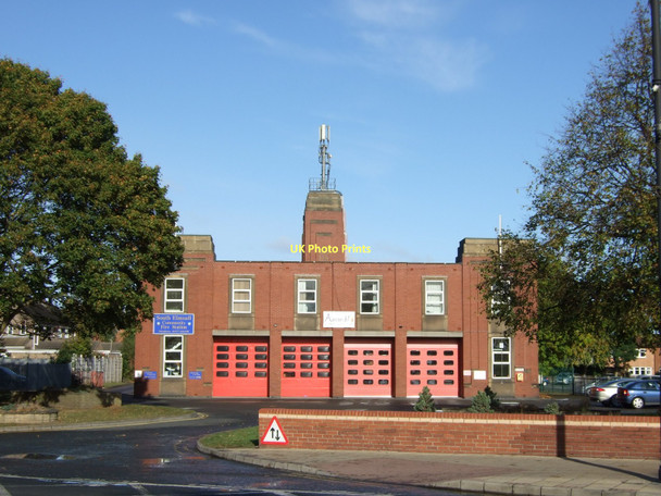 Photo 6"x4" South Elmsall Community Fire Station Moorthorpe c2011