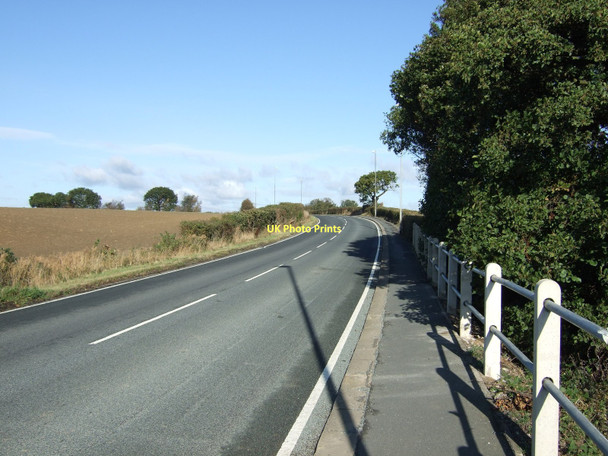Photo 6"x4" Hemsworth Road (B6422) Hemsworth\/SE4213 c2011