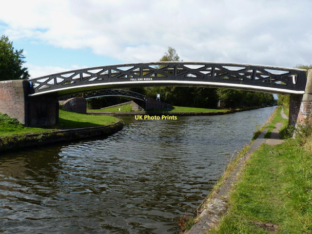 Photo 6"x4" Cast iron bridges at Dudley Port canal junction Tipton\/SO9592 c2011
