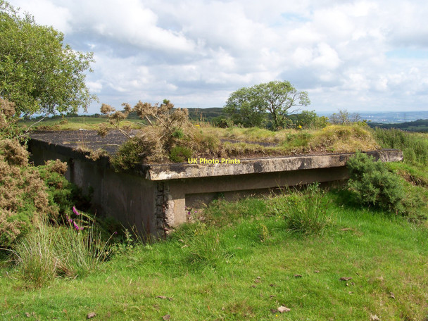 Photo 6"x4" Bogside Heavy Anti-Aircraft Battery - Partially Buried Magazine Langbank\/NS3873 c2010