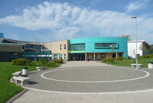 Photo 6"x4" Carr Manor High School, Leeds Chapel Allerton\/SE3037 c2011 P1