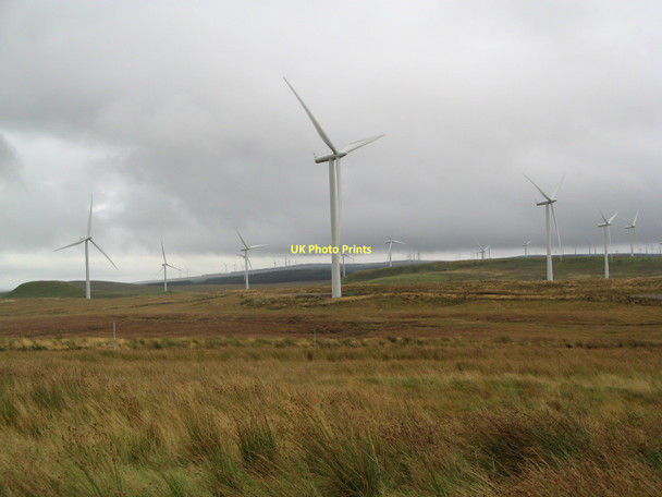 Photo 6"x4" Whitelee Windfarm Brown Hill\/NS5348 c2011