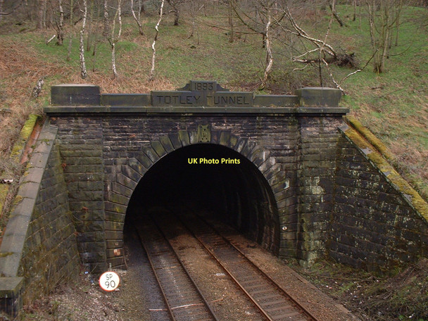 Photo 6"x4" Entrance to Totley Tunnel, Grindleford Nether Padley c2002