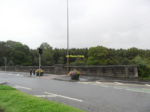 Photo 6"x4" Floral display on bridge at Dunblane Dunblane c2011