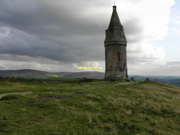 Photo 6"x4" Hartshead Pike Mossley\/SD9701 c2011