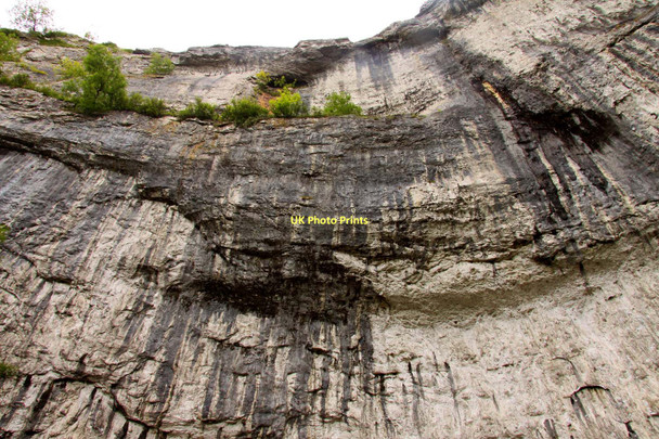 Photo 6"x4" Looking up Malham Cove Malham\/SD9062 c2011