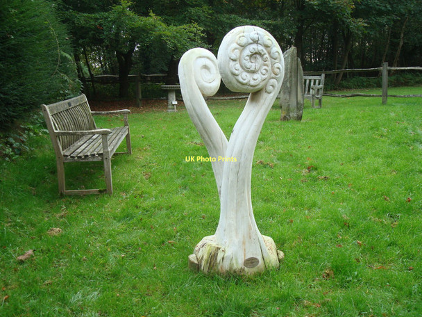 Photo 6"x4" Chain saw  sculpture Tompset's Bank c2011