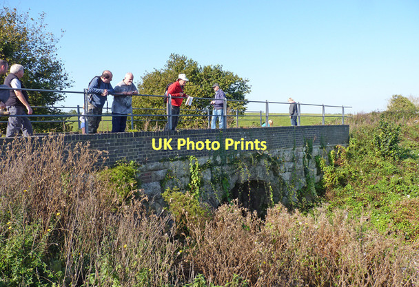 Photo 6"x4" Former Somerset & Dorset Railway Bridge Yenston c2011