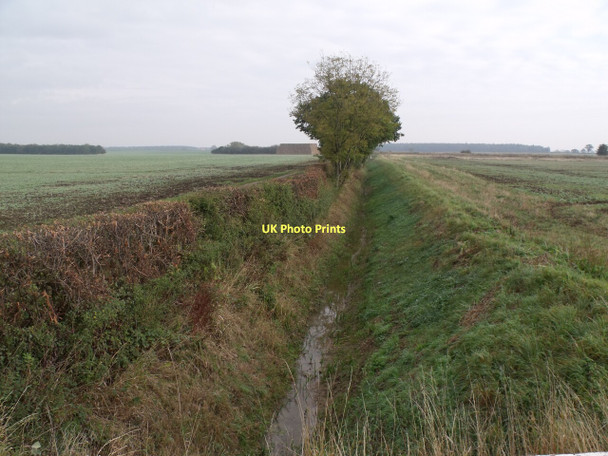 Photo 6"x4" Drain by the B1190 Bucknall\/TF1768 c2011