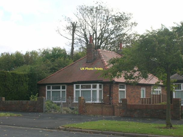 Photo 6"x4" Bungalow on Queensgate, Bridlington Bridlington c2011