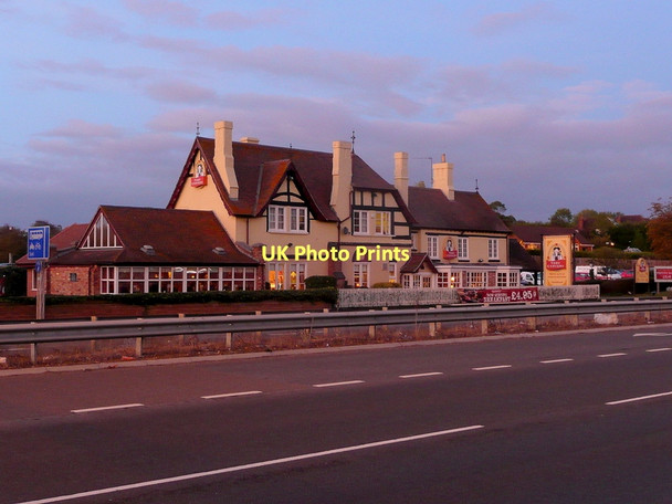 Photo 6"x4" Toby Inn, Over Gloucester c2011