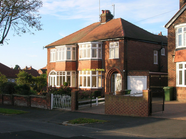 Photo 6"x4" Houses on St Columba Road Bridlington c2011