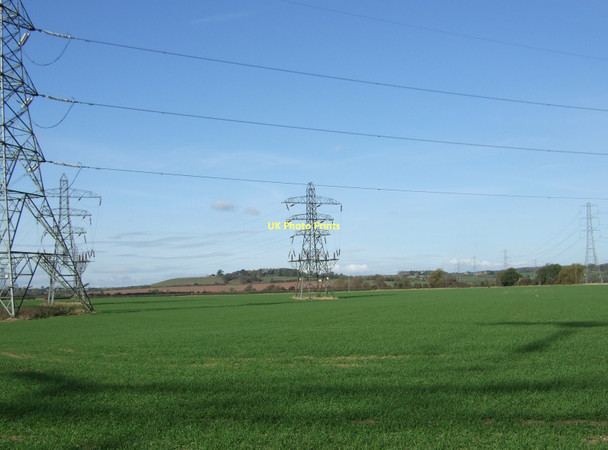 Photo 6"x4" Farmland and pylons near Staythorpe Averham c2011