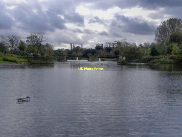 Photo 6"x4" Alexandra Park Boating Lake Oldham c2011