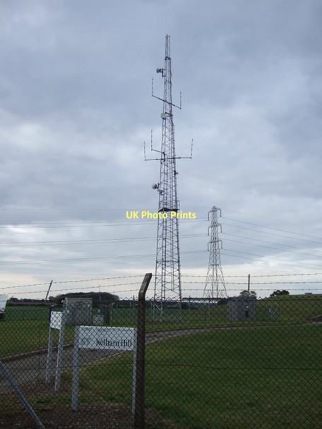 Photo 6"x4" Communications mast, Kelham Hill Knapthorpe c2011