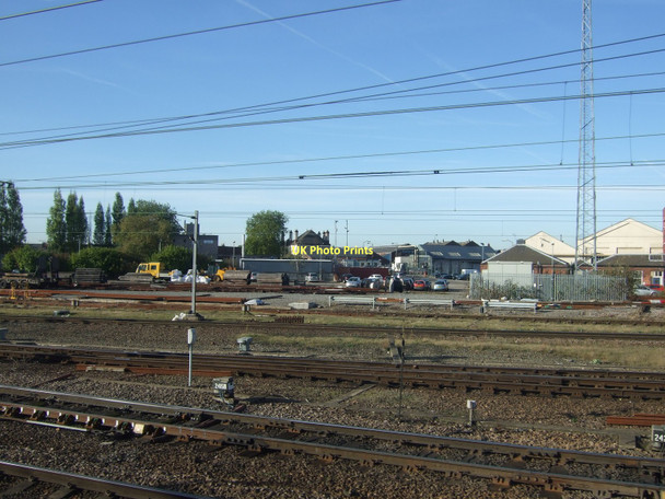 Photo 6"x4" Railway south of Doncaster Doncaster c2011