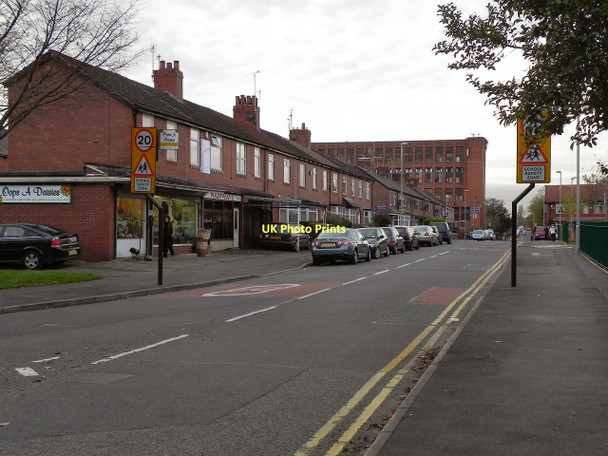 Photo 6"x4" Heron Street Failsworth c2011