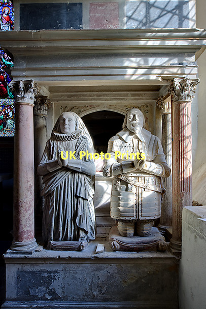 Photo 6"x4" The Pile tomb-monument - St Mary's church, Collingbourne Kingston (detail - 2) Aughton\/SU2356 c2011