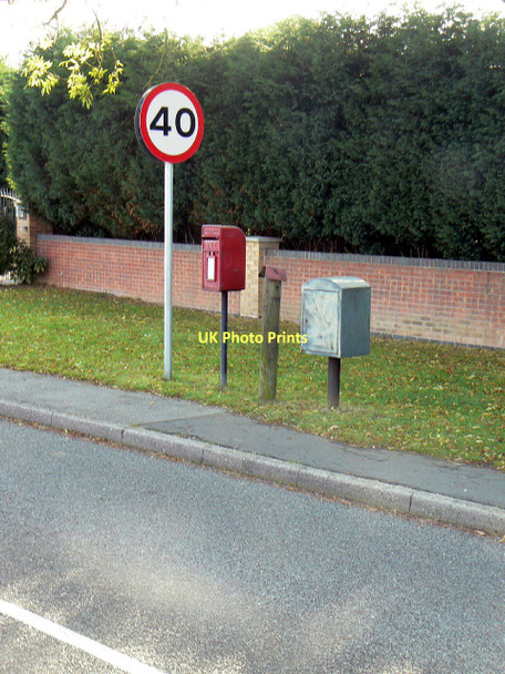 Photo 6"x4" Browns Lane, Keyworth, postbox ref NG12 273 Stanton-on-the-Wolds c2011