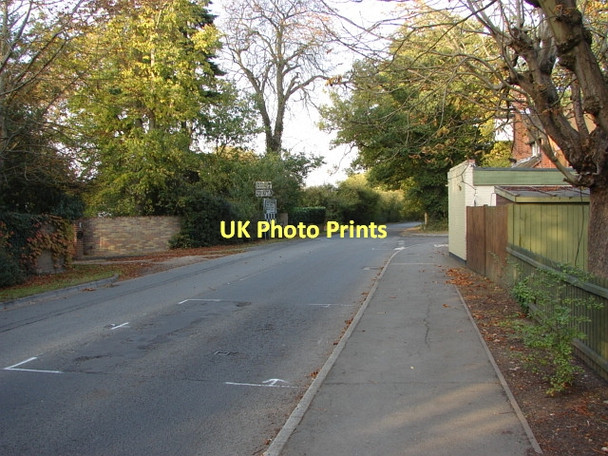 Photo 6"x4" Oakley Green Road Oakley Green c2011