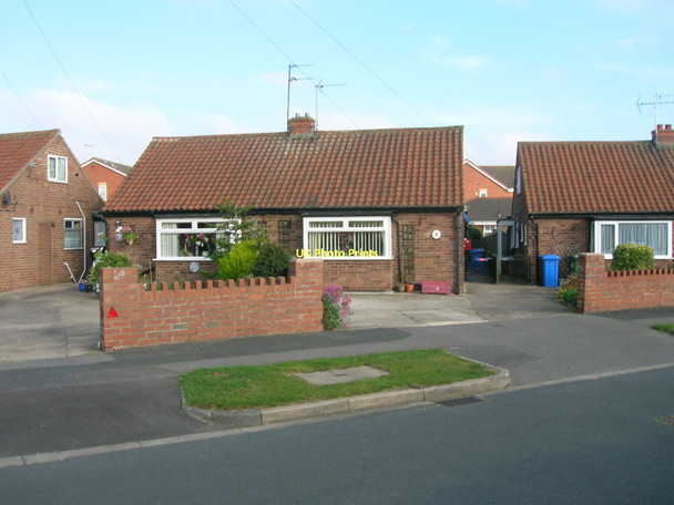 Photo 6"x4" Bungalow on Mount Crescent, Bridlington Bridlington c2011